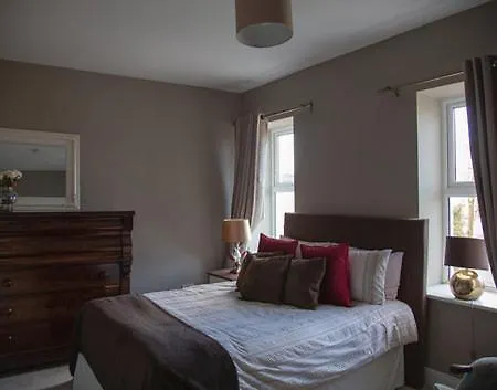 Loyola Place ホームステイ ゴールウェイ